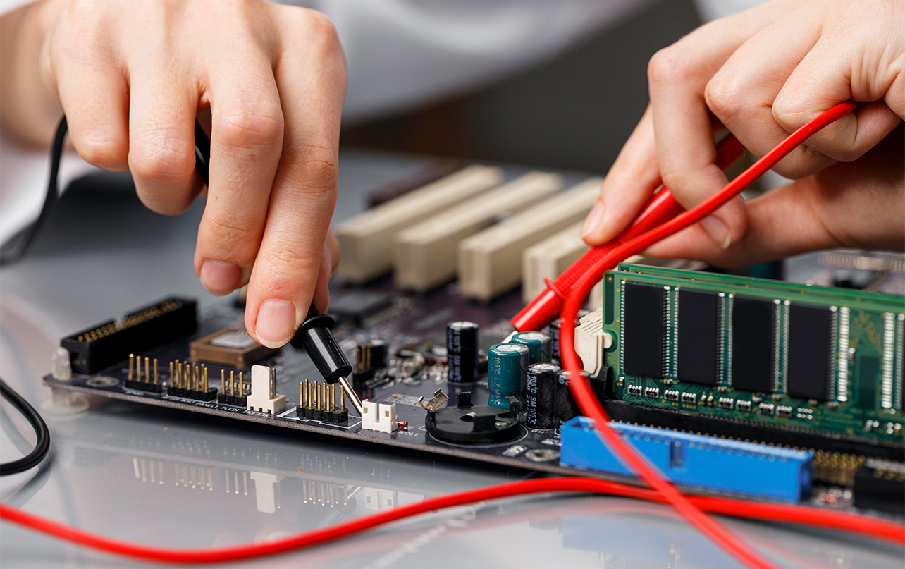 Printed circuit board design with electronic components and conductive traces